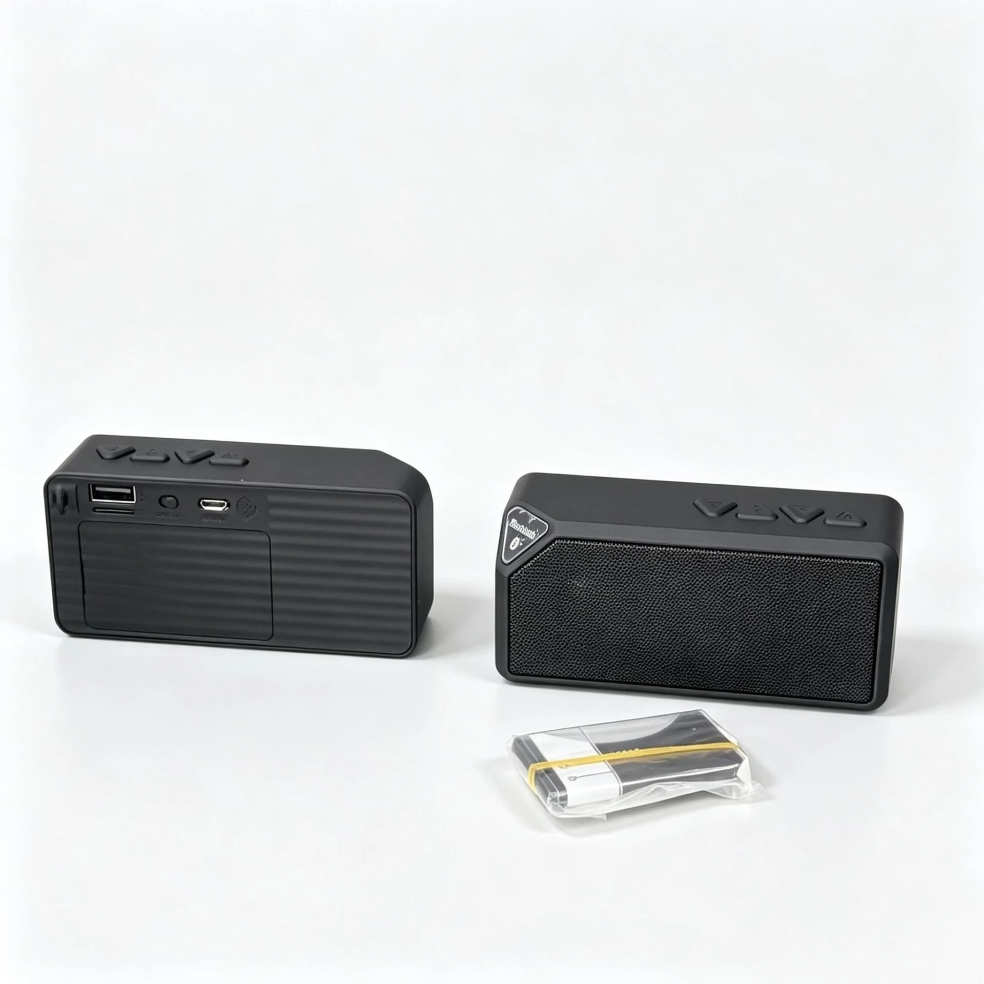 Mini Bluetooth Speaker With Removable Battery EU Battery Regulation Compliant